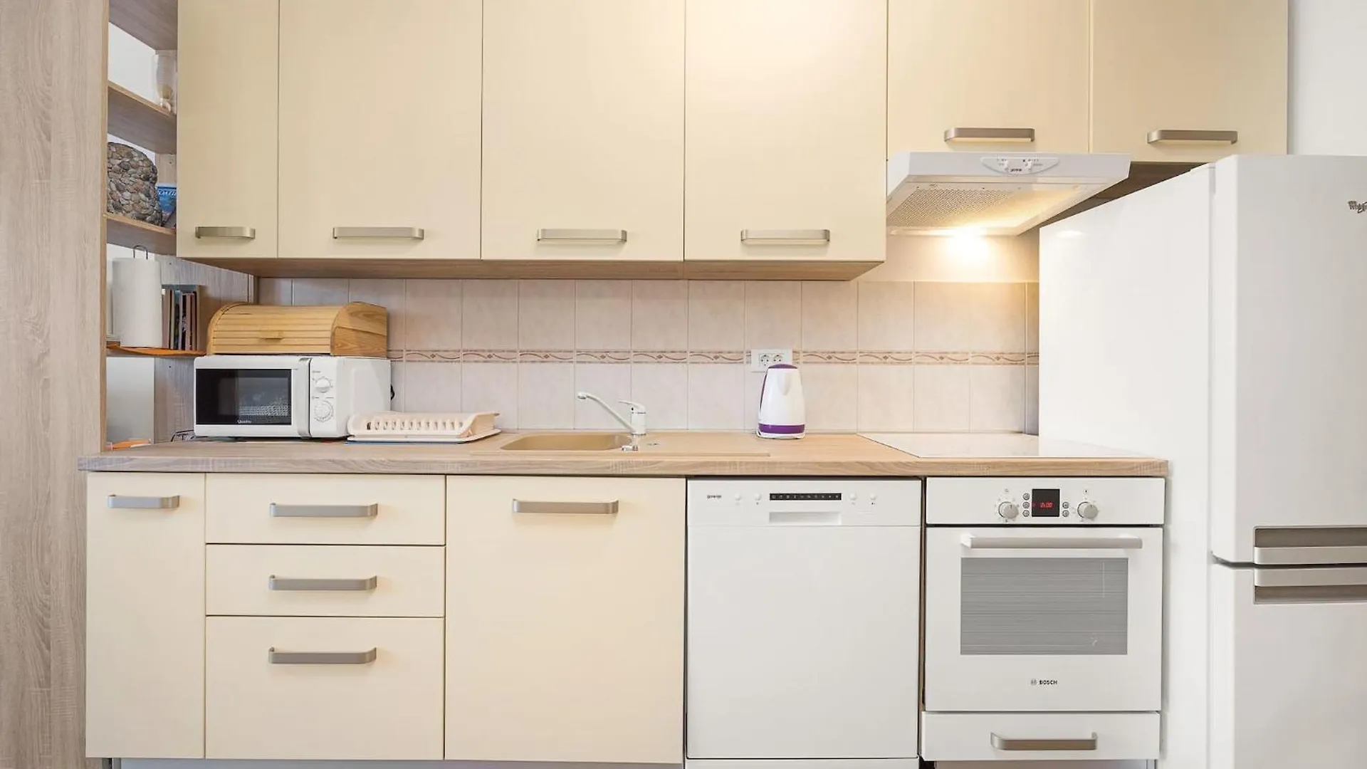 Apartment Tania Pula 0*,  Croatia